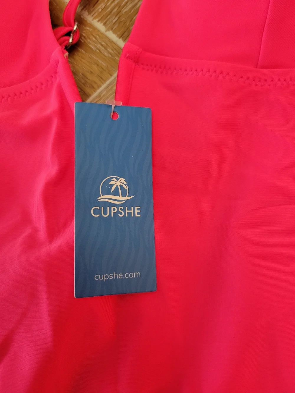 Cupshe Women's V Neckline Swimsuit In Pink Size Medium NWT